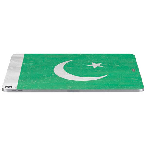 Pakistan Flag Distressed Apple iPad Air Skin